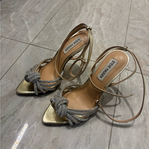 Steve Madden Gold and Silver Strappy Heels - Picture 8 of 8